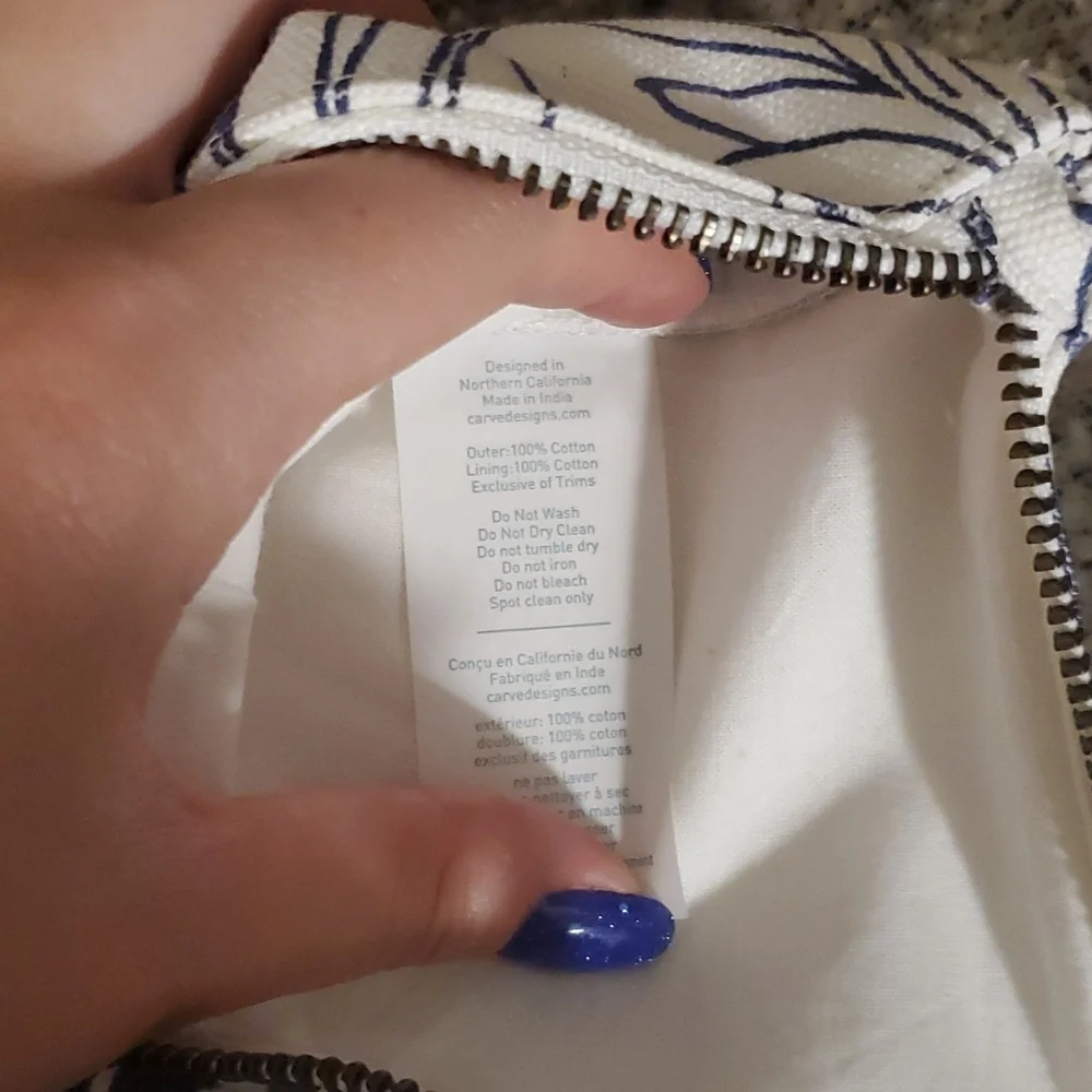 100% cotton pouch by Carve‎ Designs